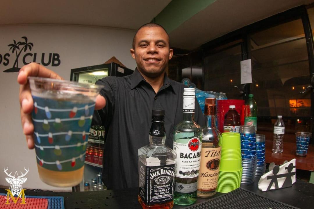 Los Mostros (adults Only) Panama City